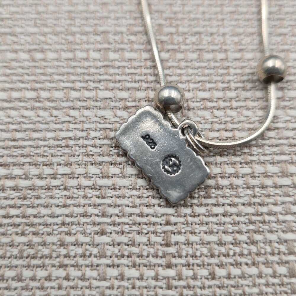 18 Inch Sterling Silver Simple Style Princess Pendant Necklace A6065 - Picture 4 of 7